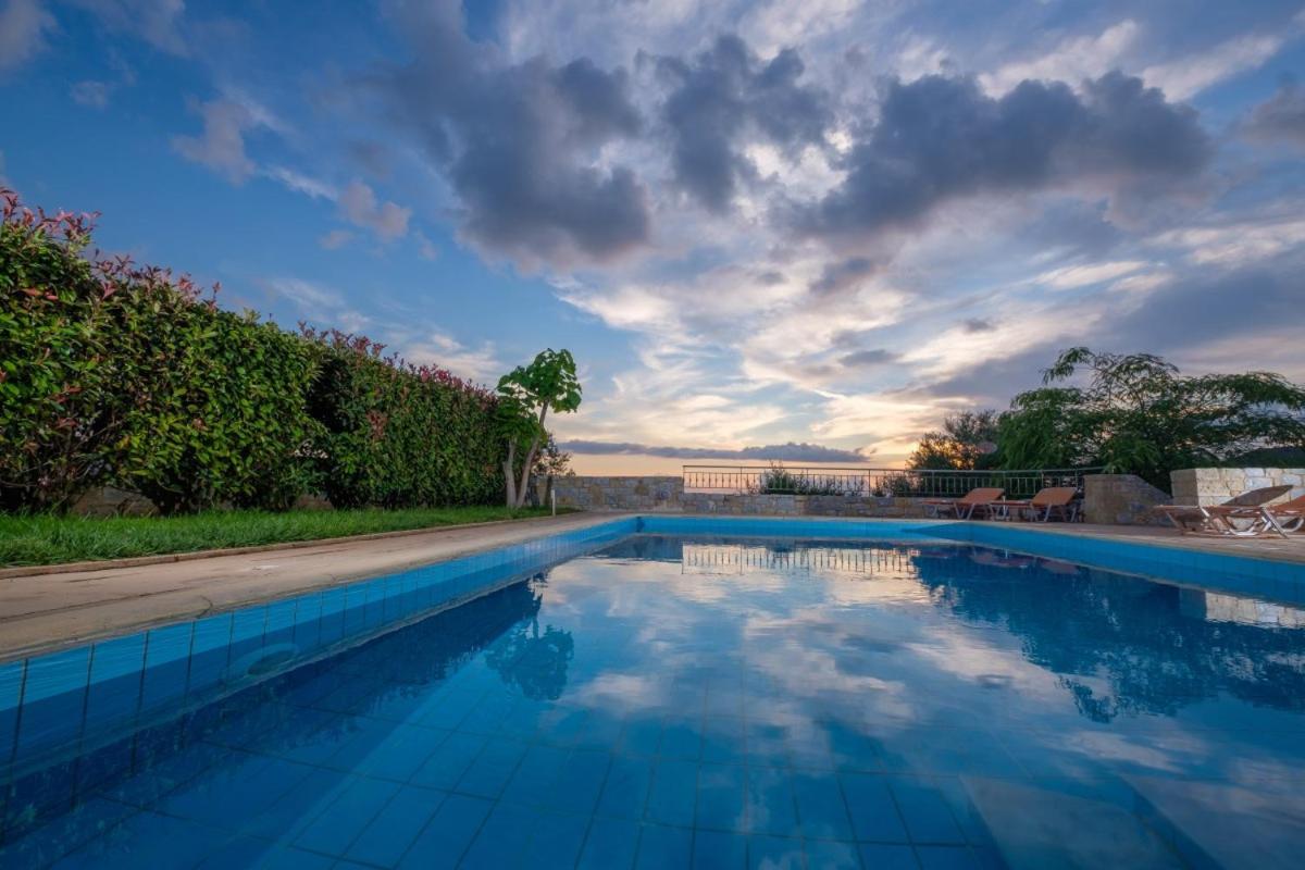 Trochalo Villas Stoupa Luaran gambar